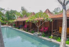 Kolam Renang 6 Point of View Hotel & Resort Majalengka