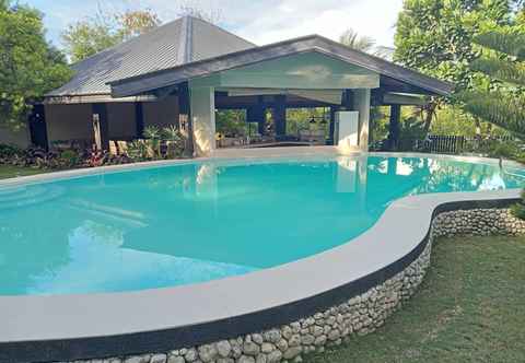 Swimming Pool Ariella Mangrove & Eco Resort by HiveRooms