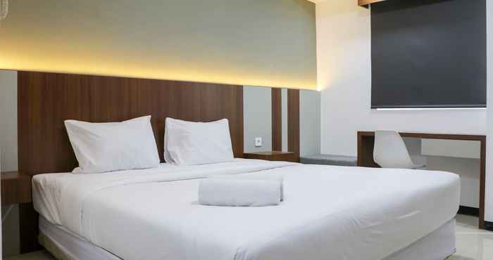 Kamar Tidur Comfort Stay and Homey Studio Room Maple Park Sunter Apartment By Travelio