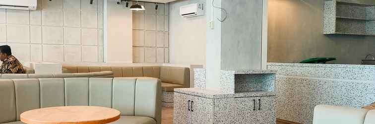 Lobby Travel Biz Hotel Medan Mitra RedDoorz