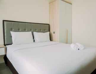 Kamar Tidur 2 Comfy and Homey Living Studio Apartment at B Residence By Travelio