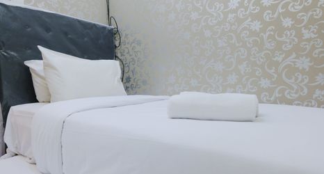 臥室 2 Strategic 2BR at Gateway Ahmad Yani Cicadas Apartment By Travelio