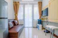 ล็อบบี้ Homey and Best Deal 2BR Royal Heights Apartment By Travelio