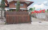 Exterior 5 RedDoorz Plus near Dago Pakar