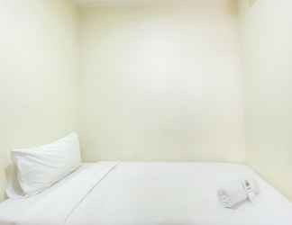 Kamar Tidur 2 Homey and Nice 2BR Apartment at Menteng Park By Travelio