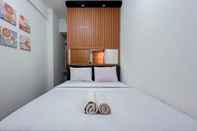 Bedroom Restful and Best Choice 2BR Vida View Makassar Apartment By Travelio