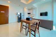 Lobi Homey and Brand New Studio Apartment at Capitol Park Residence By Travelio