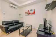 Lobi Strategic and Good Deal 1BR L'Avenue Apartment By Travelio