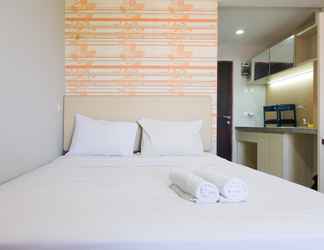 Kamar Tidur 2 Homey Studio Room at Apartment Emerald Towers Bandung By Travelio