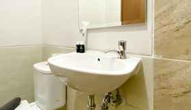 In-room Bathroom 2 Cozy Stay Studio Room Transpark Juanda Bekasi Timur Apartment By Travelio