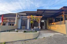 Exterior BMR B10 Homestay Jogja