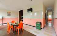 Lainnya 4 RedDoorz near The Jungle Waterpark Bogor