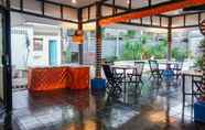 Lobi 3 Urbanview Hotel Anna Kuta Inn Bali