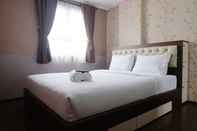 Bilik Tidur Strategic and Comfy 2BR at Gateway Pasteur Apartment By Travelio