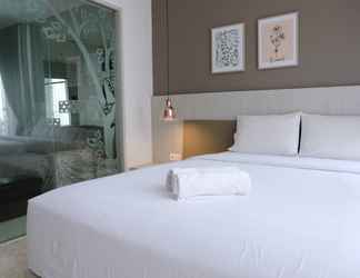 Kamar Tidur 2 Luxury 1BR at Dago Suites Apartment By Travelio