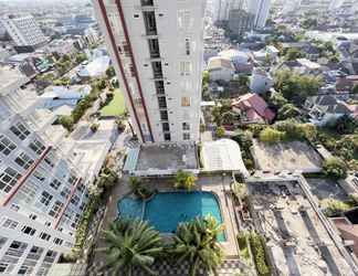 Bangunan 2 Tidy and Best Deal Studio Apartment Vida View Makassar By Travelio
