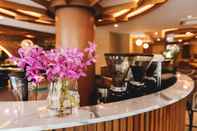 Bar, Cafe and Lounge The Proud Rawai Condominium