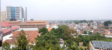 周邊景點與觀光 6 Modern and Cozy 2BR at Majesty Apartment By Travelio