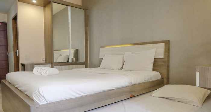 Kamar Tidur Simply Studio Room at Apartment Emerald Towers Bandung By Travelio