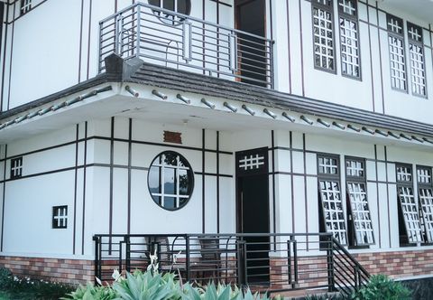 ロビー Villa Syarimel