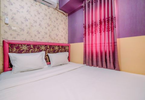 Kamar Tidur Cozy Stay 2BR Apartment at Bogor Valley By Travelio