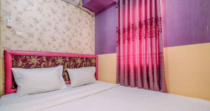 Kamar Tidur Cozy Stay 2BR Apartment at Bogor Valley By Travelio