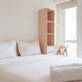 Others 1 Cozy Stay Studio Apartment at 39th Floor Tokyo Riverside PIK 2 By Travelio, Tangerang Hotels