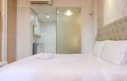 Others 2 Modern Studio Room Apartment at Art Deco By Travelio