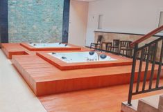 Entertainment Facility 6 Mahestu Hotel