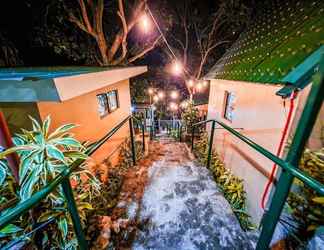 Exterior 2 RedDoorz @ Cristina's Hideaway Resort Tanay