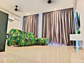 Bedroom 4 Cozy family Stay Seaview & Airport View Batu Maung