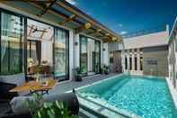 Swimming Pool Rawayana Central Park Villas