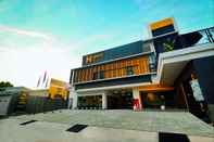 Exterior Hayo Hotel Palembang by Pribadi Group