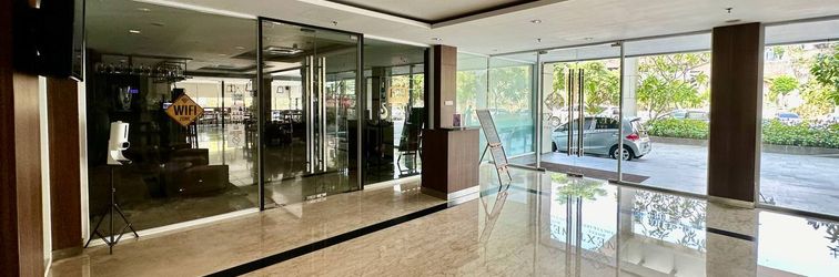 로비 Apartement Malioboro City By Red Promo