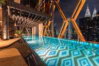 Swimming Pool Scarletz Premier Suites Kuala Lumpur