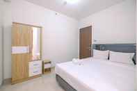 ห้องนอน Wonderful 2BR at Apartment Transpark Cibubur By Travelio