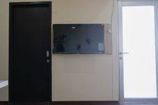 로비 Spacious 2BR at Apartment Grand Asia Afrika By Travelio