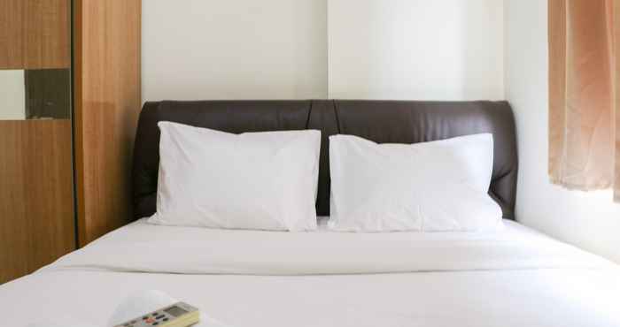 Bedroom Relaxing 1BR at Apartment Northland Ancol By Travelio