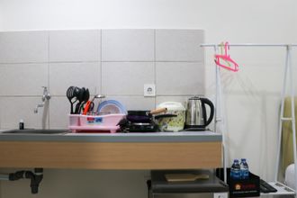 Khu vực công cộng 4 Comfort Living Studio at Apartment Osaka Riverview PIK 2 By Travelio