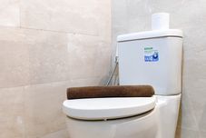 In-room Bathroom Best and Warm Studio at Menteng Park Apartment By Travelio