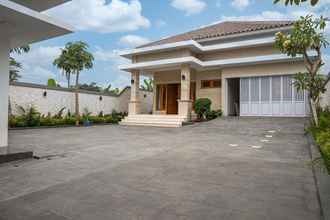 Bangunan 4 Zav Villa