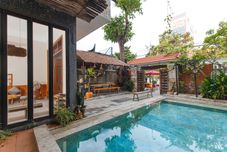 สระว่ายน้ำ ChacaBeach Tropical House