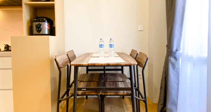 Common Space Combined and Spacious 1BR Vasanta Innopark Apartment By Travelio