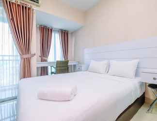 Kamar Tidur 2 Homey and Cozy Stay Studio Room Grand Dhika City Apartment By Travelio