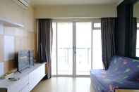 Common Space Comfortable and Strategic 2BR Apartement at Gateway Pasteur By Travelio 
