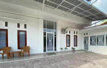 Exterior 4 Guesthouse Pondok Amak