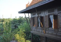 Exterior 2 The Thai House Homestay