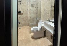 客室内バスルーム 4 TTR Midtown View Hotel