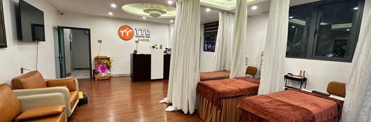 ロビー TTR Midtown View Hotel