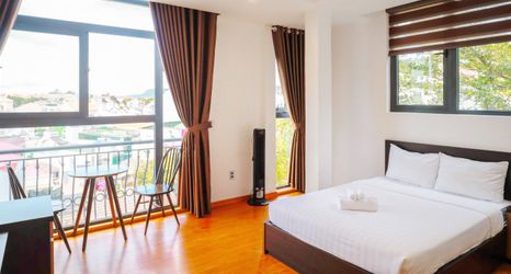 外観 2 TTR Midtown View Hotel